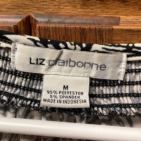Liz Claiborne woman’s top - Picture 11 of 12